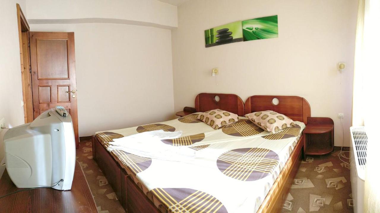 Family Hotel IV Velingrad Quarto foto