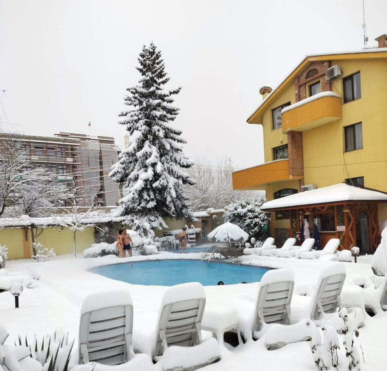 Family Hotel IV Velingrad Exterior foto