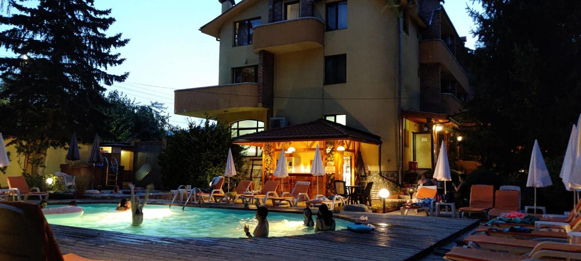 Family Hotel IV Velingrad Exterior foto